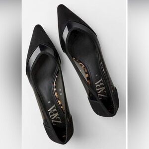 BNWT Zara Sepatu black flat